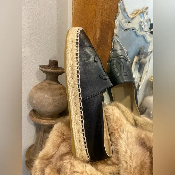 Authentic Chanel Black Leather Espadrille Shoes - Picture 9 of 16